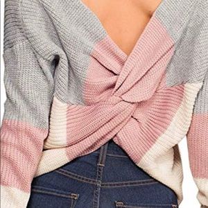 V neck crisscross knotted Lose sweater size M